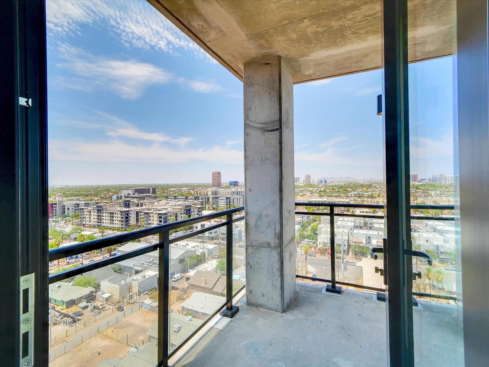 Global Luxury Suites At Downtown Phoenix Buitenkant foto