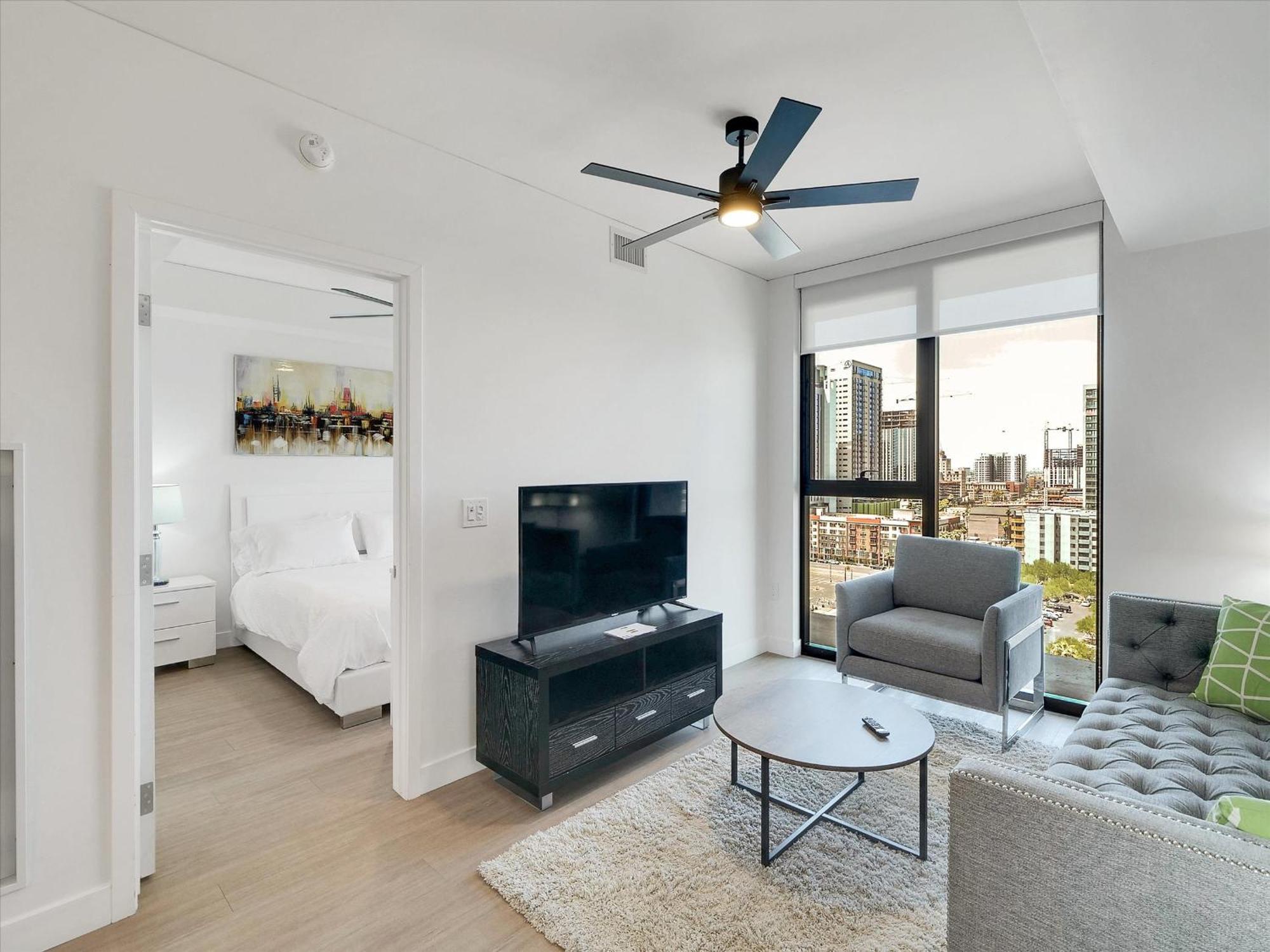 Global Luxury Suites At Downtown Phoenix Buitenkant foto