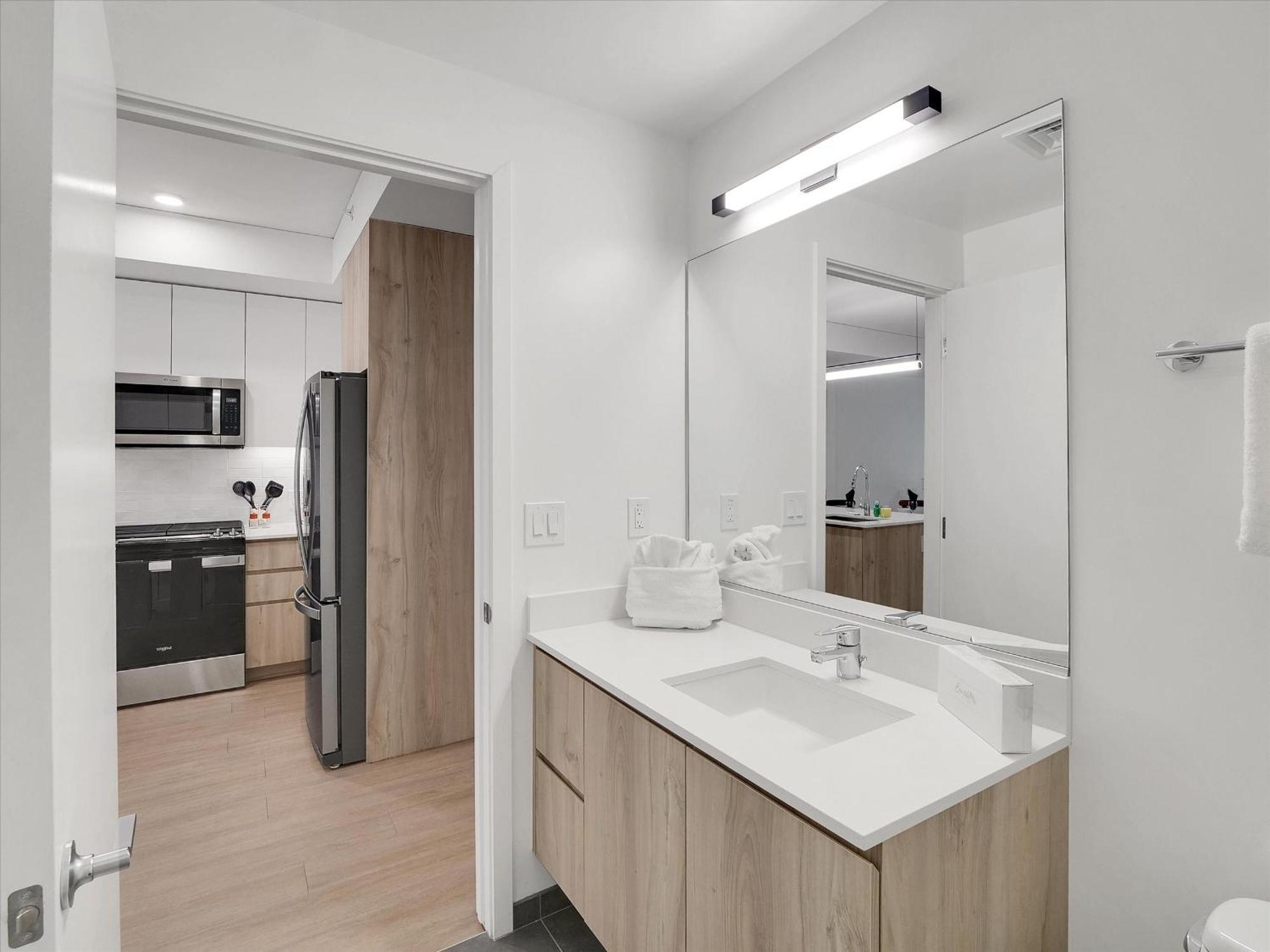 Global Luxury Suites At Downtown Phoenix Buitenkant foto